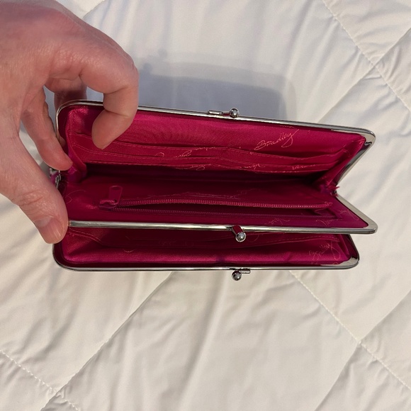 Vera Bradley x3!!! Very Berry Paisley Zip Tote, Kisslock Wallet & Small Bag - Picture 7 of 7